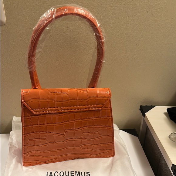 Jacquemus Brown Mini Bag with Structured Design - Picture 5 of 5